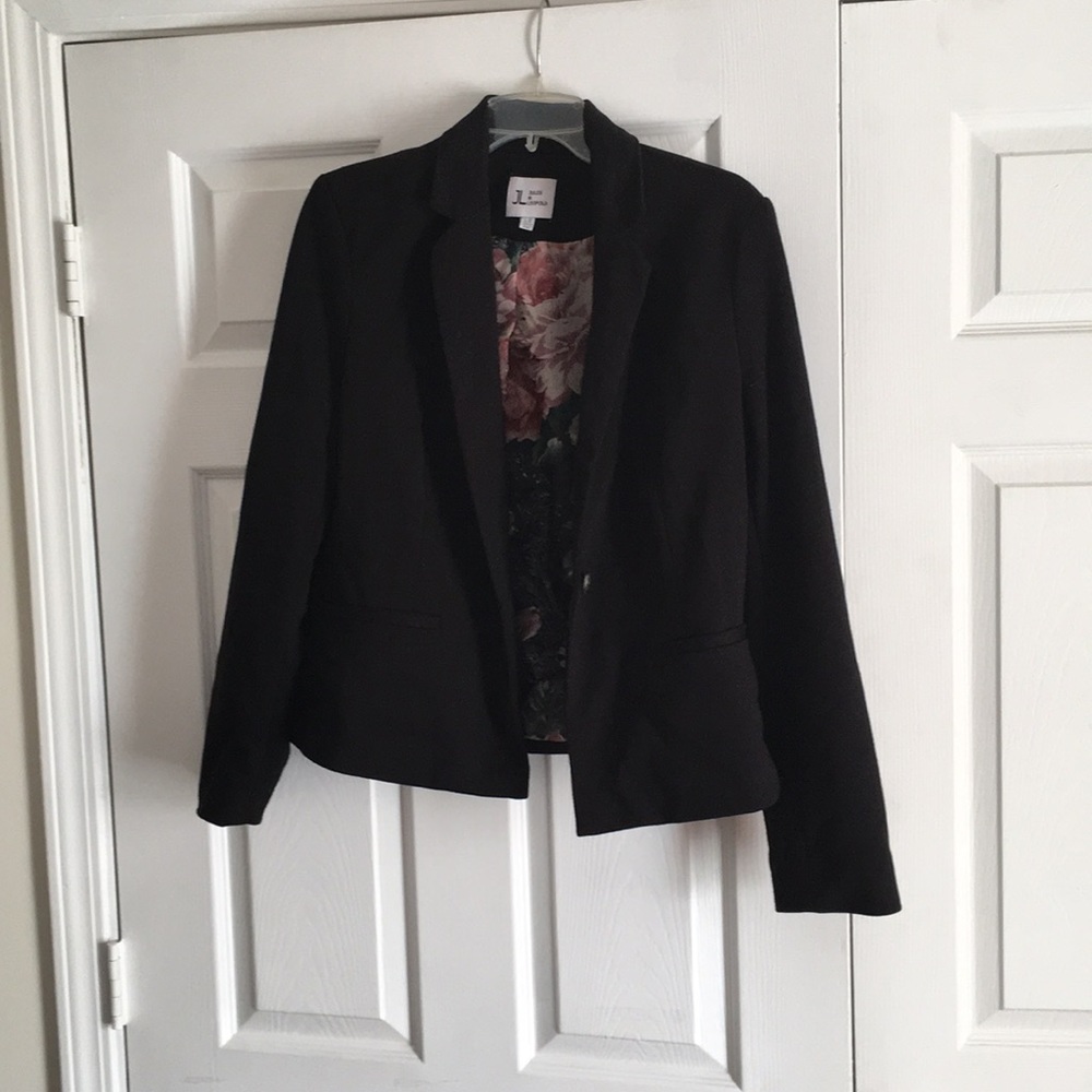 Black dress blazer size L